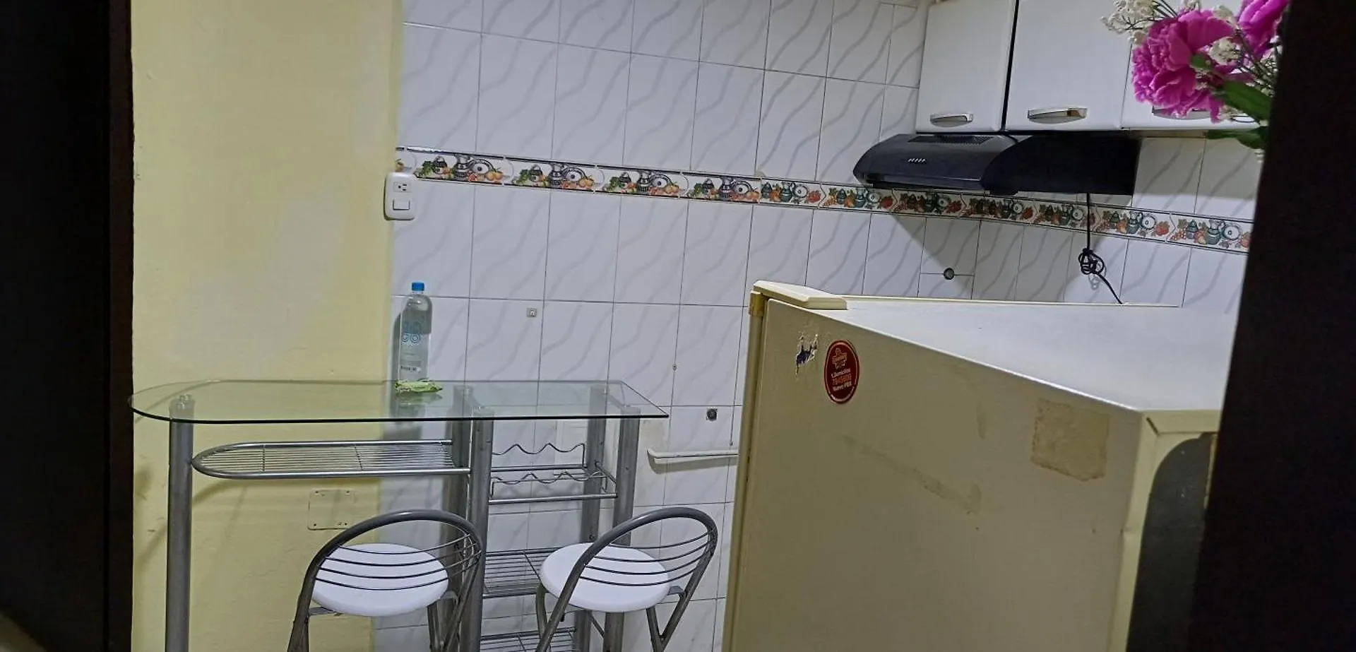 בוגוטה Apartaestudios Y Apartamentos Muy Cerca Del Aeropuerto 0*,  קולומביה